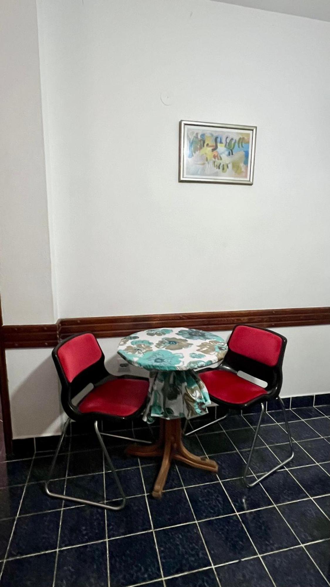 Apartments Holiday Budva Eksteriør bilde