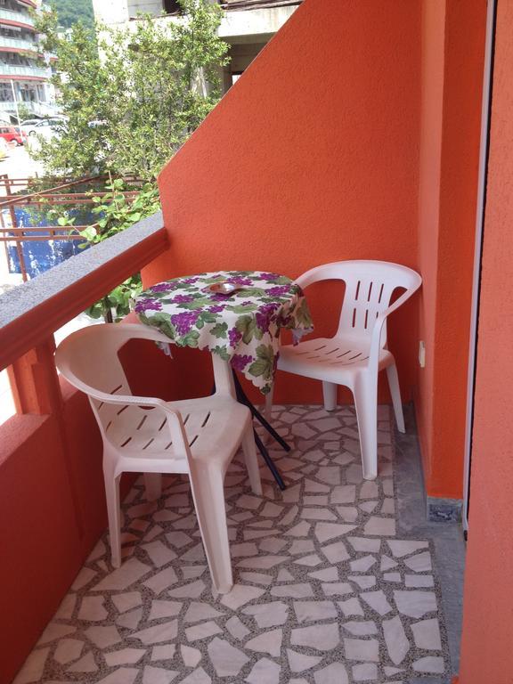 Apartments Holiday Budva Rom bilde