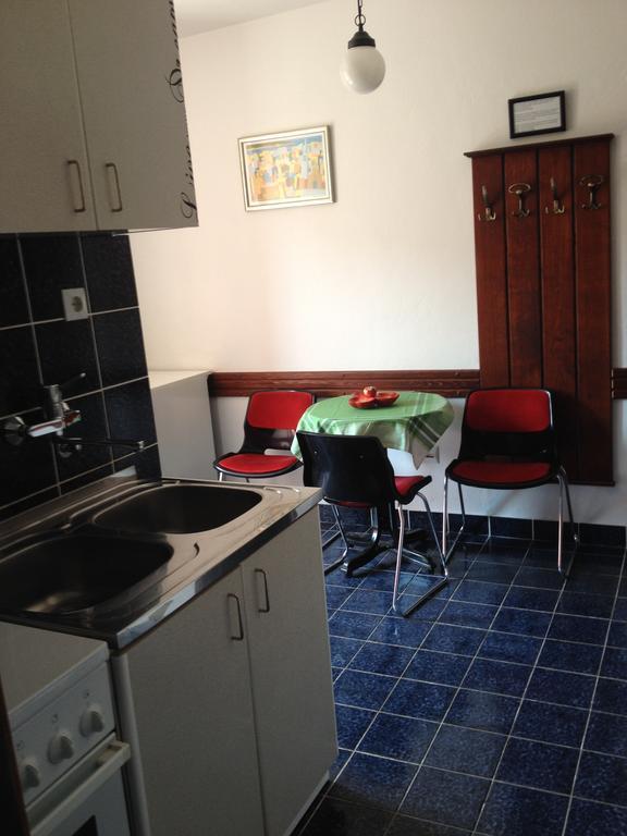 Apartments Holiday Budva Rom bilde