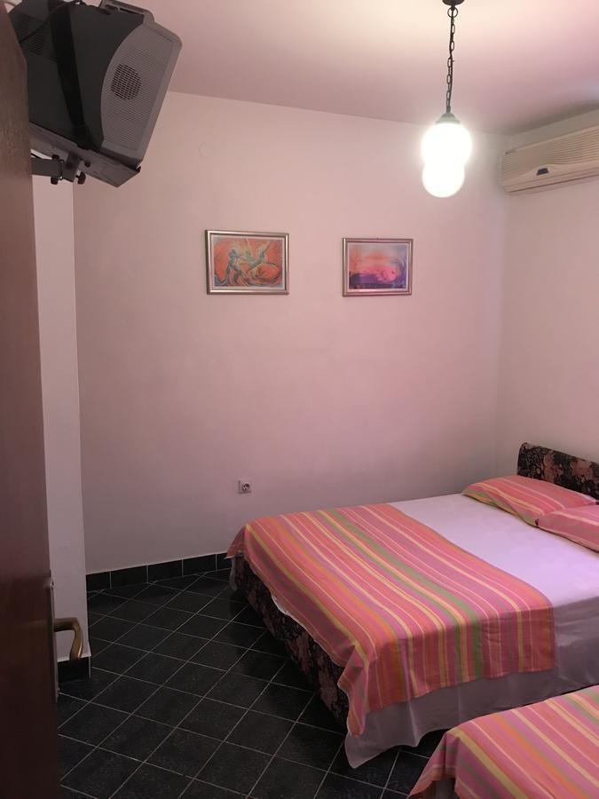 Apartments Holiday Budva Eksteriør bilde